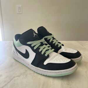 Jordan 1 Low “Tye Dye” Size 12